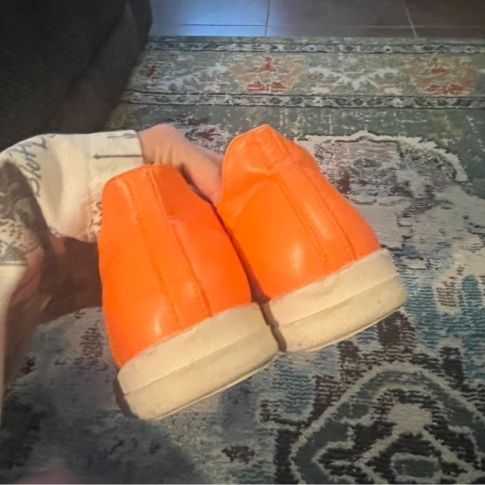 Orange bowling trendy sneakers - Picture 8 of 9